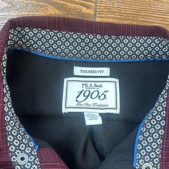 Jos A Bank Tailored Fit Burgundy Shirt Jacket Flip Cuff Snap Front Shacket XXL - Picture 3 of 4